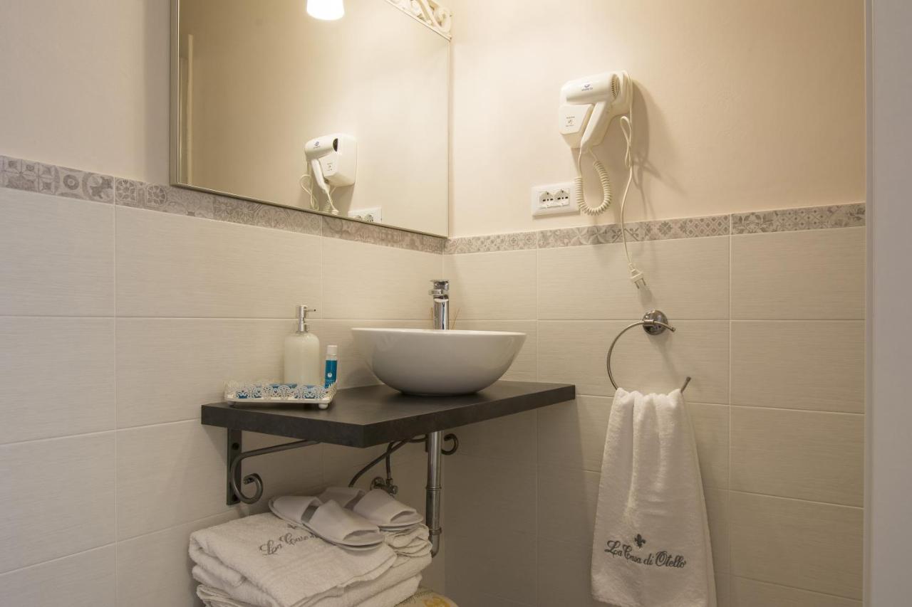 B&B La Casa Di Otello Καρμινιάνο Εξωτερικό φωτογραφία
