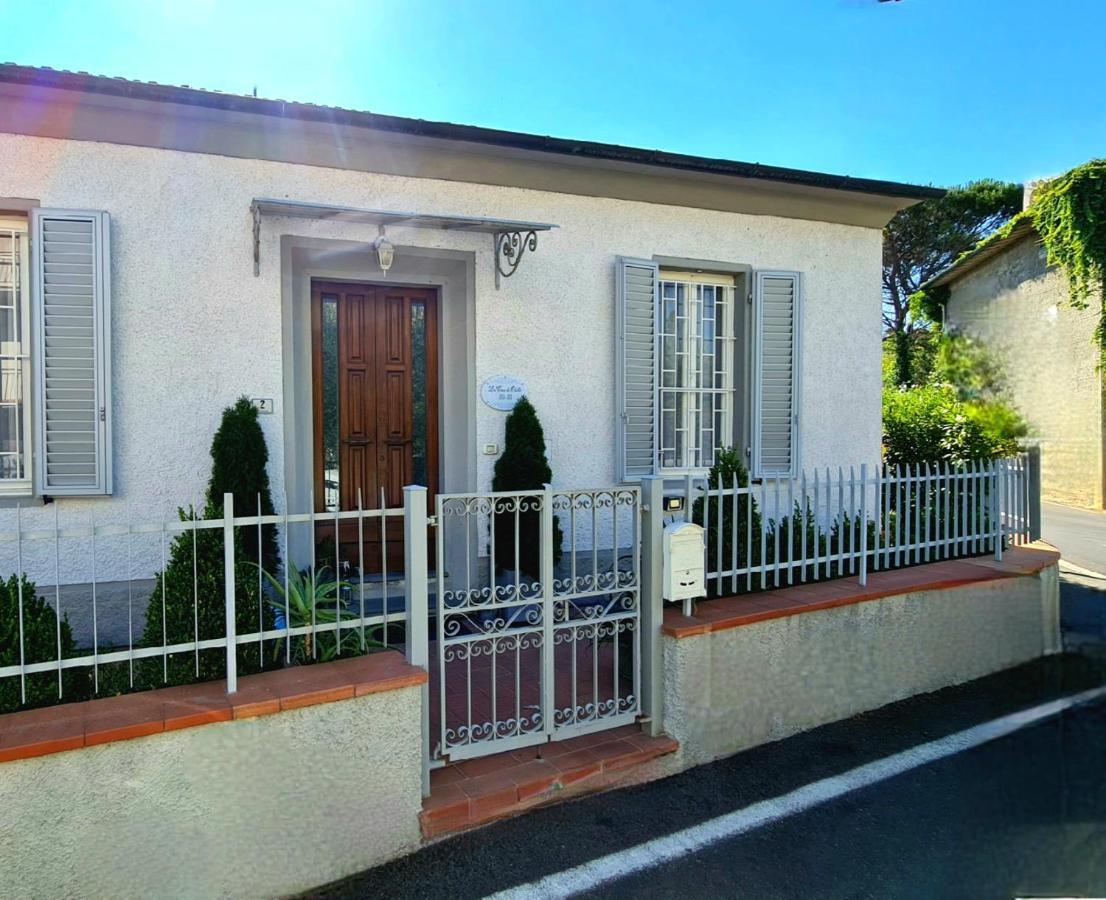 B&B La Casa Di Otello Καρμινιάνο Εξωτερικό φωτογραφία